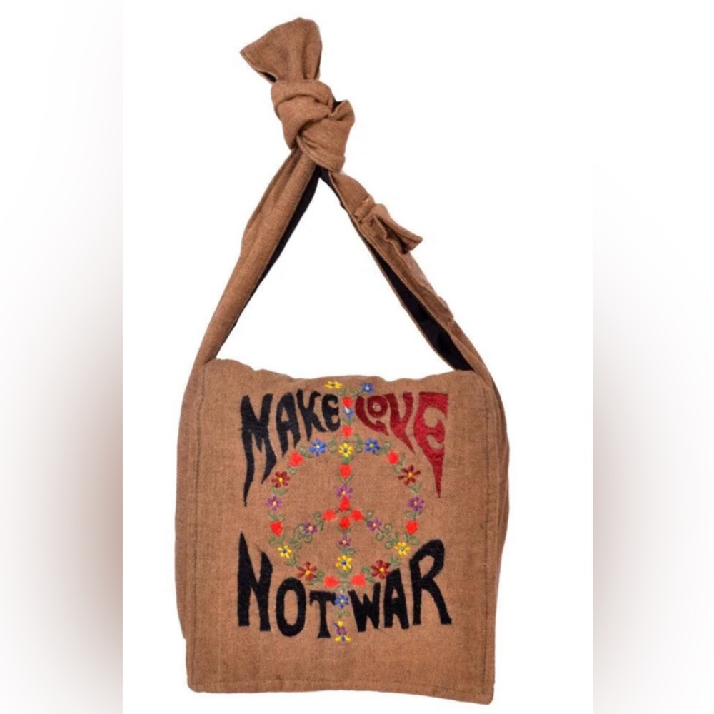 GYPSY ROSE 🌹 messenger bag